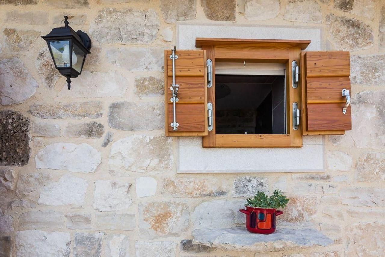 House Vesna Kupinova Villa Милна Екстериор снимка