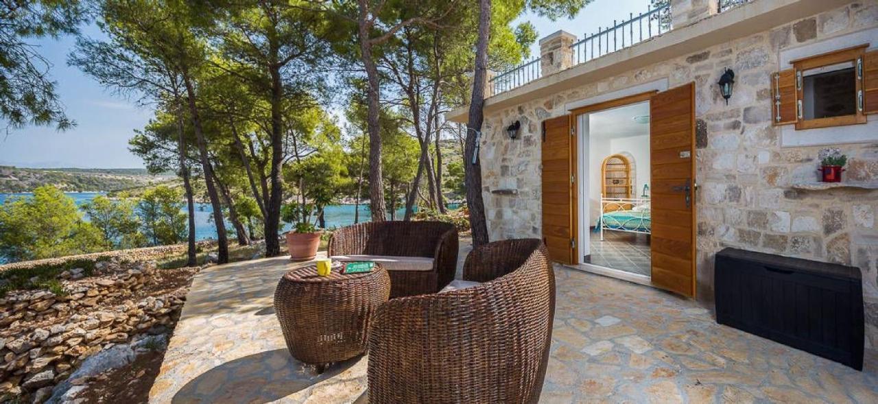 House Vesna Kupinova Villa Милна Екстериор снимка