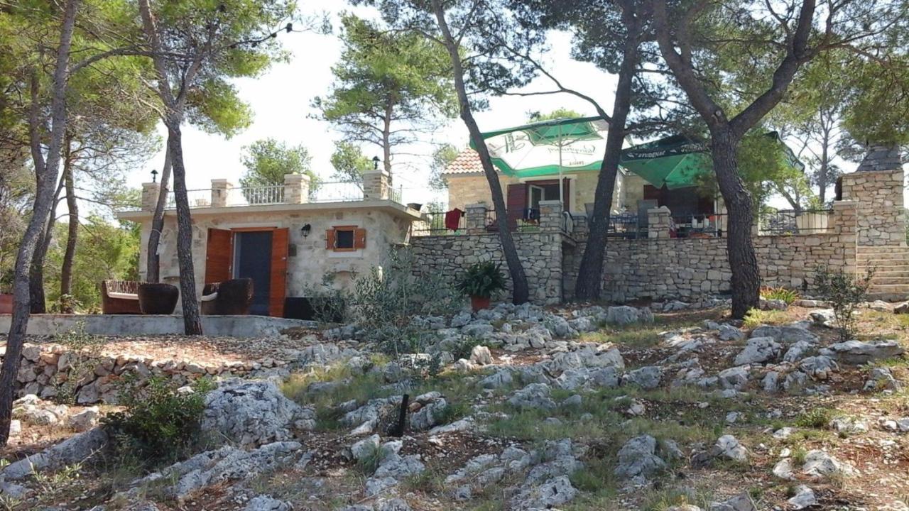 House Vesna Kupinova Villa Милна Екстериор снимка